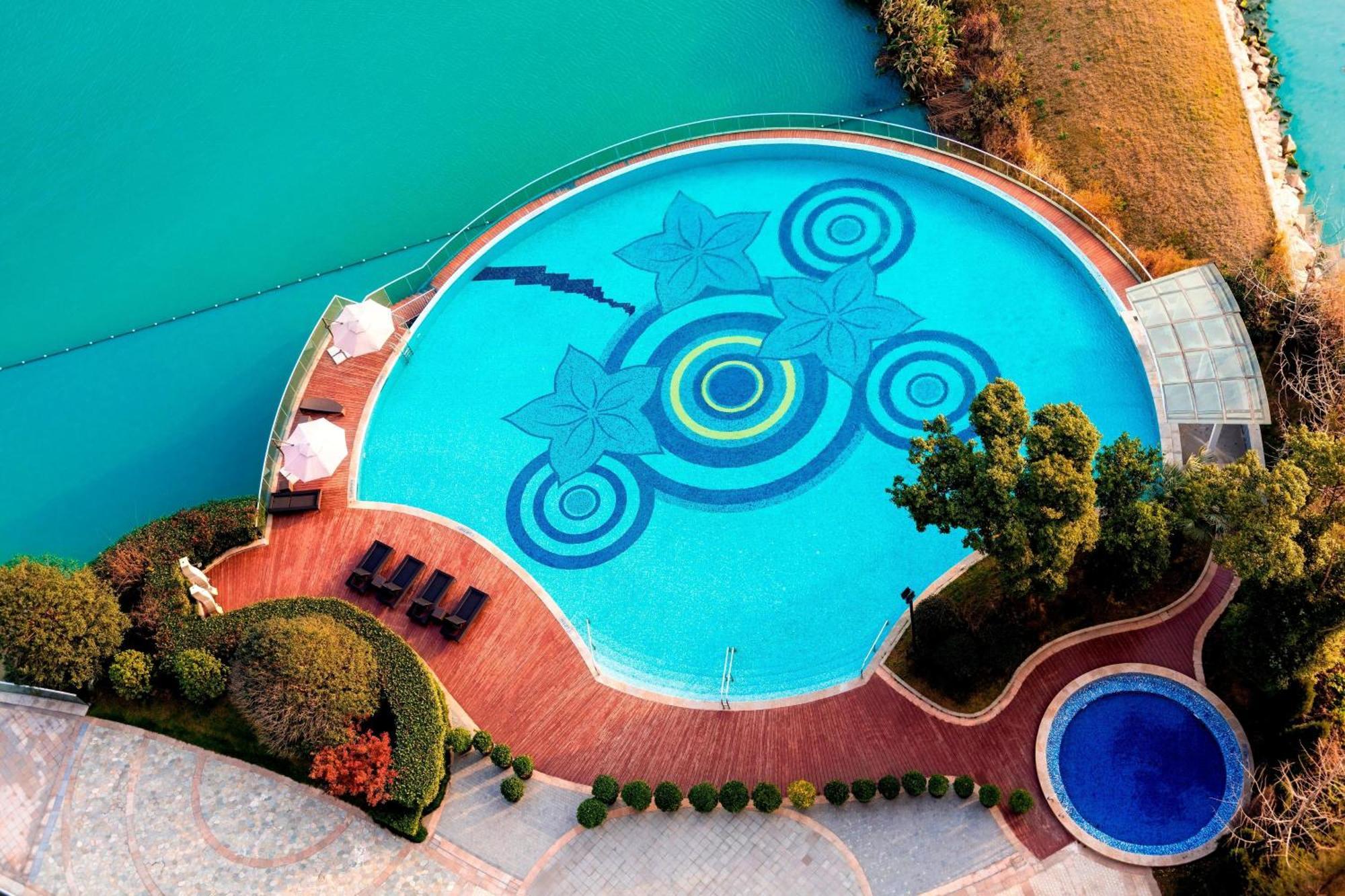 Sheraton Huzhou Taihu Lake Hot Spring Resort & Spa Eksteriør billede